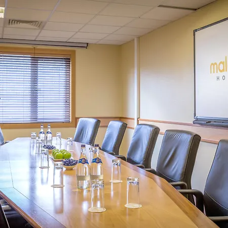 Maldron Hotel, Newlands Cross 4*