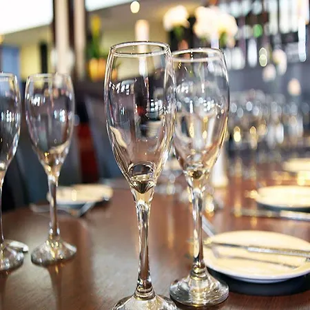 Maldron Hotel, Newlands Cross 4*