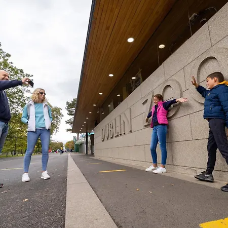 Hotel Maldron Hotel, Newlands Cross 4*