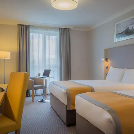 Hotel Maldron Hotel, Newlands Cross 4*