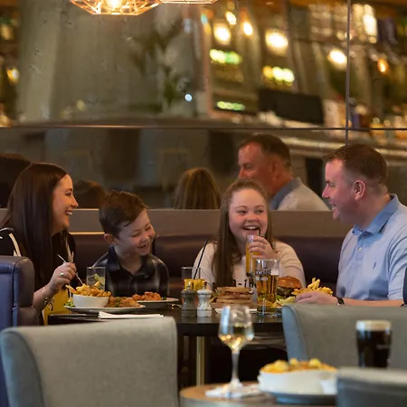 Maldron Hotel, Newlands Cross Hotel 4*