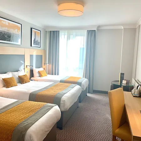 Maldron Hotel, Newlands Cross 4*