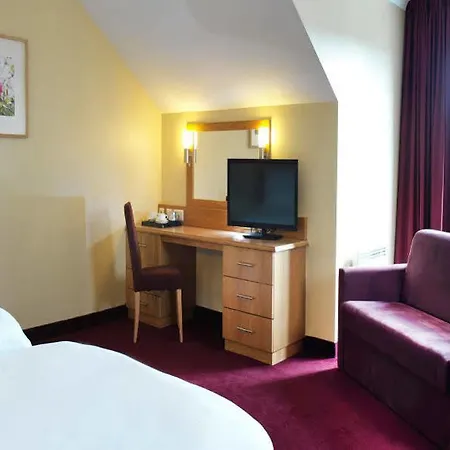 Hotel Maldron Hotel, Newlands Cross 4*