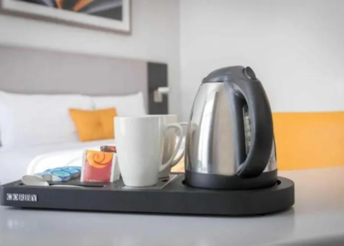 Maldron Hotel, Newlands Cross Отель