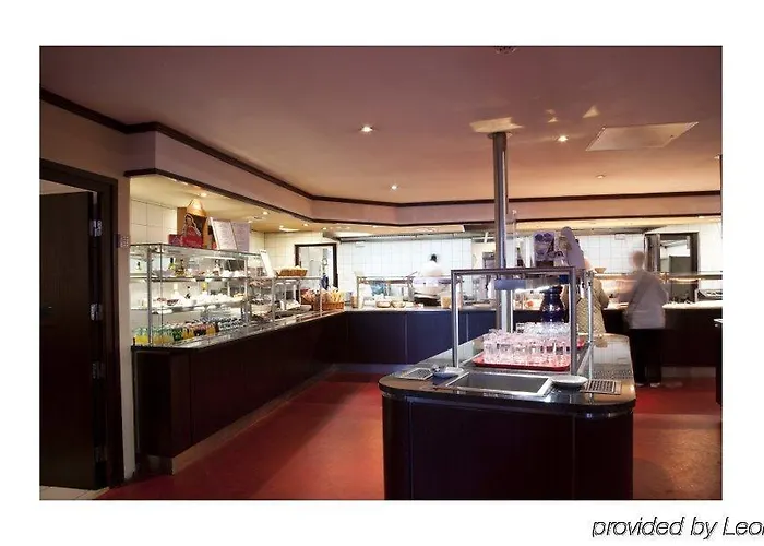 Maldron Hotel, Newlands Cross Отель 4*