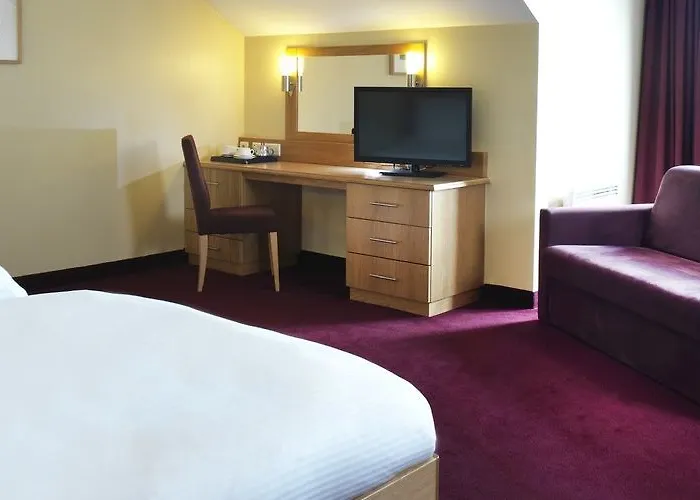 Отель Maldron Hotel, Newlands Cross Клондолкин