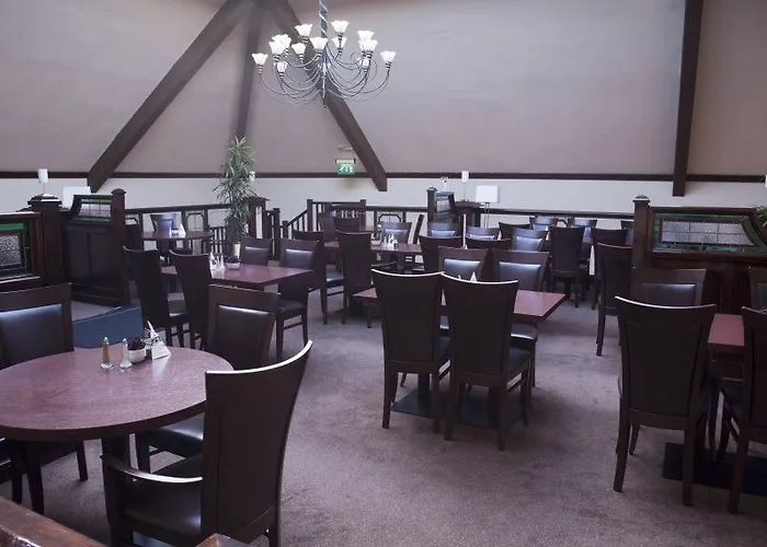 Maldron Hotel, Newlands Cross Отель