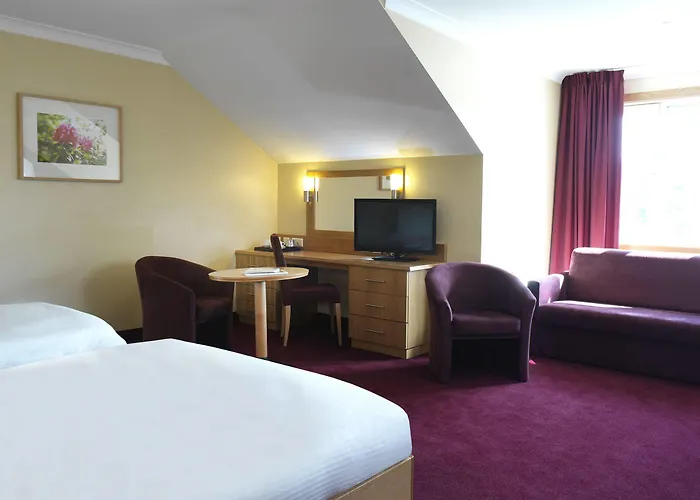Maldron Hotel, Newlands Cross 4*